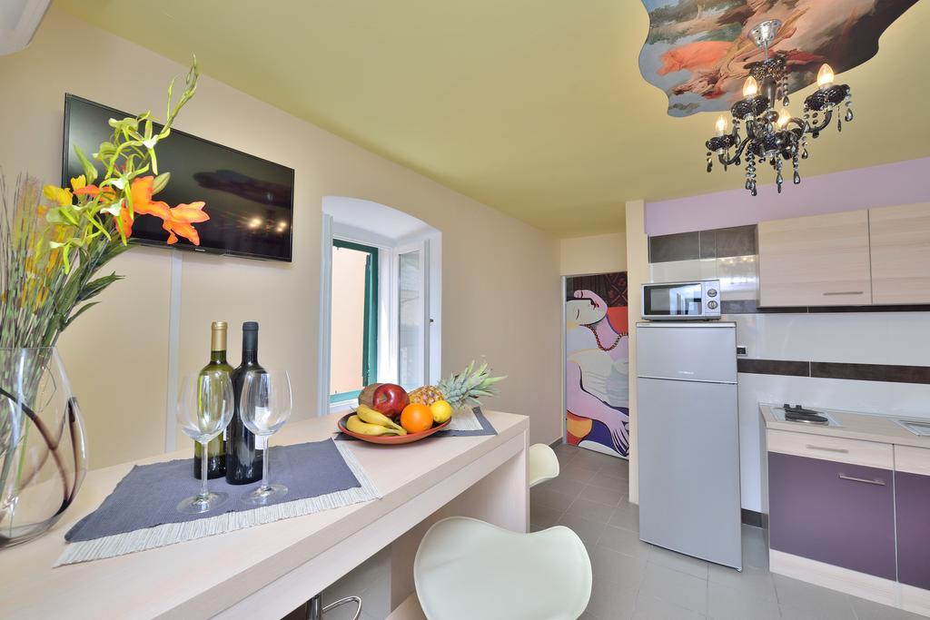Apartments Carpe Diem Novigrad  Værelse billede