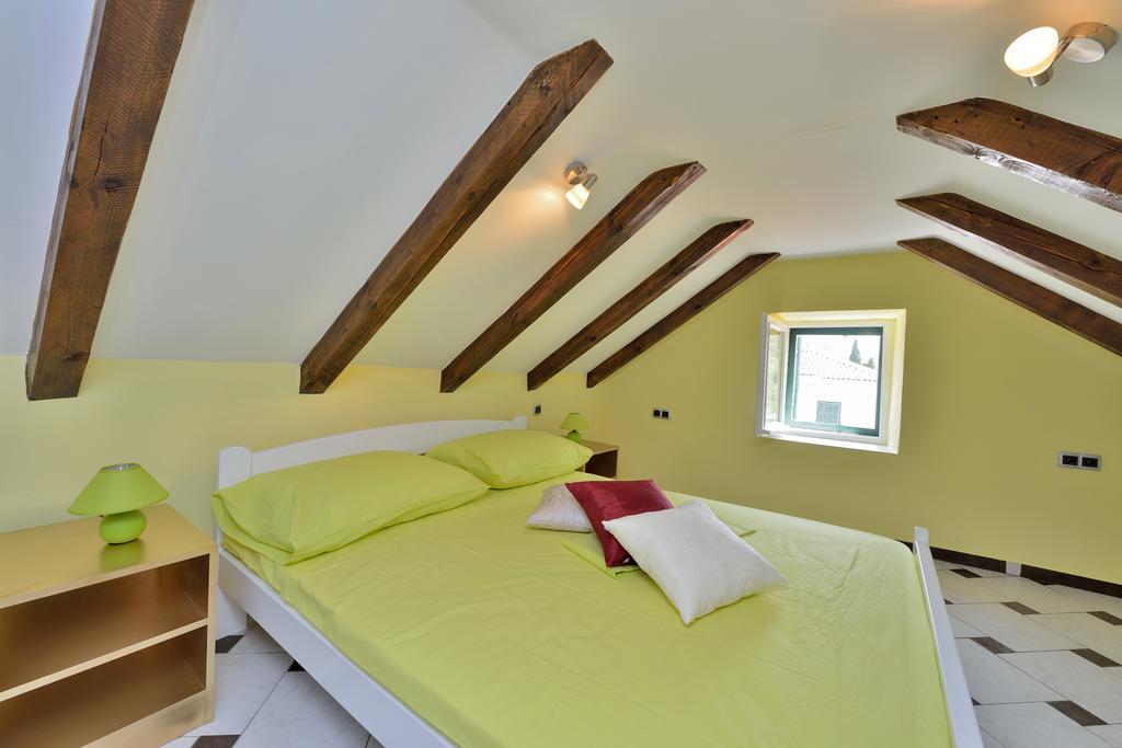 Apartments Carpe Diem Novigrad  Værelse billede